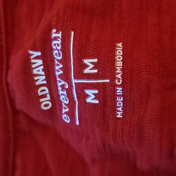 Old Navy Every Wear Short Sleeve Tees - Picture 3 of 5